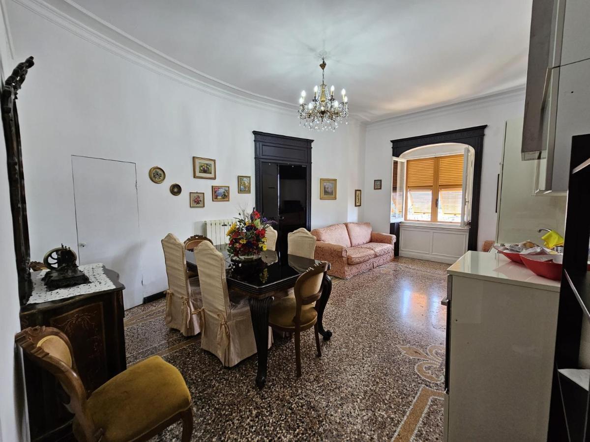 Antiche Memorie-eleganza E Confort In Centro Citta Apartamento